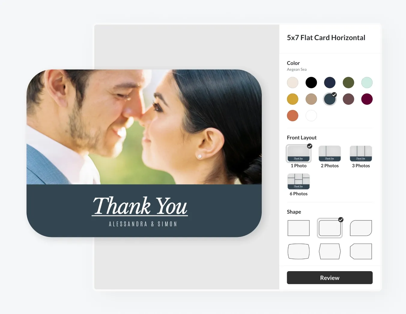 foto.umbii.boo Store lets photographers offer customizable wedding thank you cards, like this design tool with options to adjust layout, colors, shapes, and photo placements.